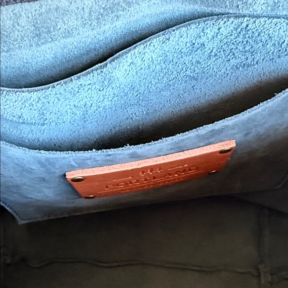 PORTLAND LEATHER GOODS - Medium Storm Blue Tote Bag with Tan Straps - Picture 4 of 10